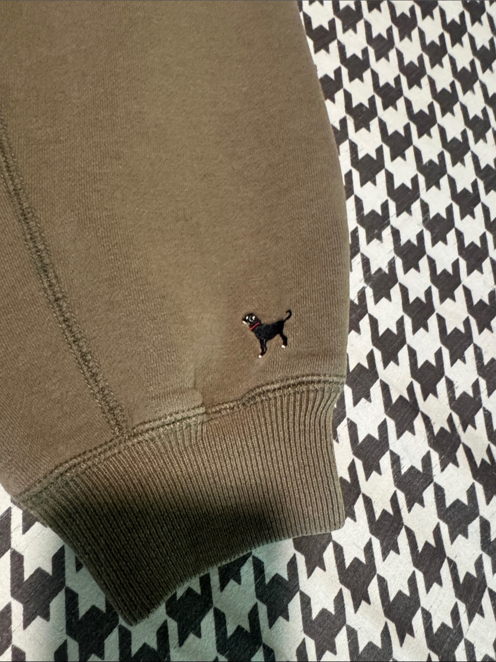 Men's Olive Crewneck Sweatshirt with Black Dog Graphic - Picture 3 of 5